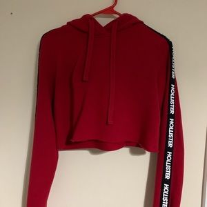 Cropped hooded sweatshirts